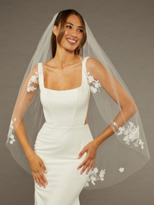 Sequined Lace Applique Fingertip Wedding Veil enVogue V2195SF Sequined Lace Applique Fingertip Wedding Veil enVogue V2195SF