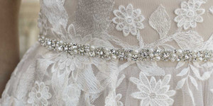 Pearl and Rhinestone Wedding Belt Envogue BT2081 Pearl and Rhinestone Wedding Belt Envogue BT2081