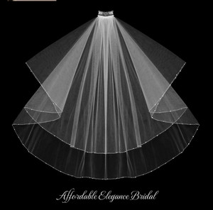Two Layer Rhinestone Beaded Fingertip Wedding Veil Two Layer Rhinestone Beaded Fingertip Wedding Veil