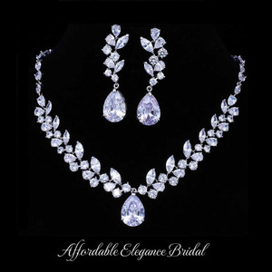 Fabulous CZ Drop Wedding and Formal Jewelry Set Fabulous CZ Drop Wedding and Formal Jewelry Set