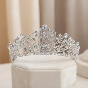 Crystal Allure Floral Wedding and Quinceanera Tiara hp9265