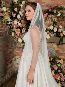 Soft English Luxe Tulle Fingertip Wedding Veil with Crystal Scatter Soft English Luxe Tulle Fingertip Wedding Veil with Crystal Scatter