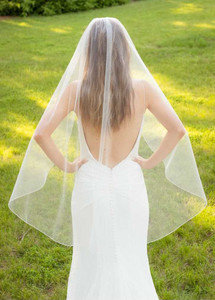 Viniodress Vintage Waltz Length Bridal Veil with Leaf AC1240