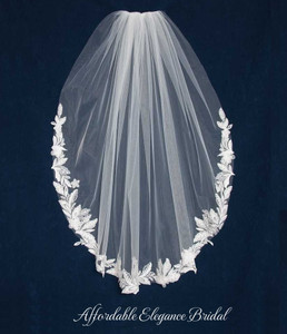 3D Organza and Lace Flower Fingertip Wedding Veil CF282 3D Organza and Lace Flower Fingertip Wedding Veil CF282