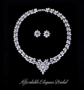 Luxe CZ Silver Plated Wedding and Formal Jewelry Set Luxe CZ Silver Plated Wedding and Formal Jewelry Set