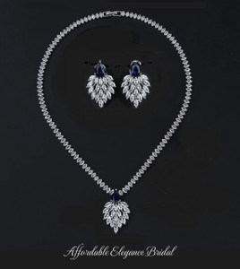 Stunning Silver Plated Sapphire Blue CZ Wedding Jewelry Set Stunning Silver Plated Sapphire Blue CZ Wedding Jewelry Set