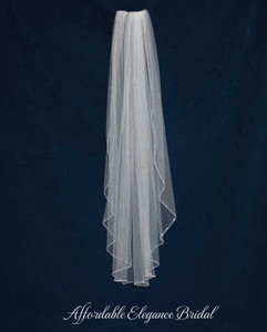 Knee Length Wedding Veil with Crystal, Pearl and Sequin Edge Knee Length Wedding Veil with Crystal, Pearl and Sequin Edge