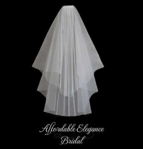 Two Layer Elbow Length Plain Cut Edge Wedding Veil Two Layer Elbow Length Plain Cut Edge Wedding Veil