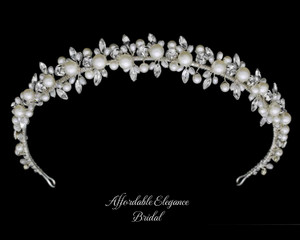 Sparkling Pearl and Rhinestone Wedding Headband hp3526 Sparkling Pearl and Rhinestone Wedding Headband hp3526