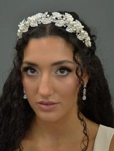 Elena Designs Rianna Pearl Wedding Headpiece in Silver Plating Elena Designs Rianna Pearl Wedding Headpiece in Silver Plating