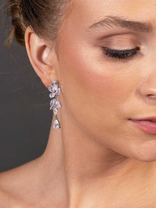 Sparkling CZ Wedding Dangle Earrings in Silver Plating Sparkling CZ Wedding Dangle Earrings in Silver Plating