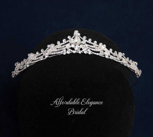Dainty Crystal and Rhinestone Wedding Tiara hp9622 Dainty Crystal and Rhinestone Wedding Tiara hp9622