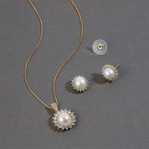 Freshwater Pearl and CZ Starburst Gold Bridal Jewelry Set Freshwater Pearl and CZ Starburst Gold Bridal Jewelry Set