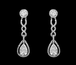 Elegant CZ Pear Cut Drop Wedding Earrings Elegant CZ Pear Cut Drop Wedding Earrings