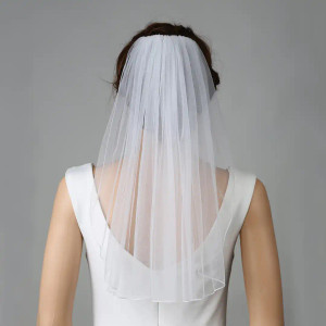 20" Shoulder Length Soft Tulle Wedding Veil with Pencil Edge 20" Shoulder Length Soft Tulle Wedding Veil with Pencil Edge