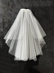 Fingertip Length Wedding Veil with Waterfall Cut V6908 Fingertip Length Wedding Veil with Waterfall Cut V6908