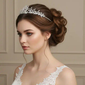 Crystal Elegance Silver Plated Wedding Tiara hp829