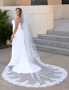 Scallop Chantilly Lace Royal Cathedral Wedding Veil CF956