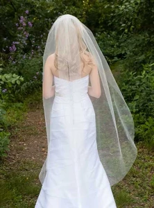 Waltz Wedding Veil with Light Crystal Rhinestone Scatter