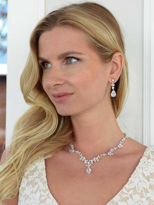 Luxurious CZ Vine Wedding Jewelry Set 4368S