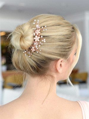 Rose Gold Crystal and Pearl Vine Bridal Comb Rose Gold Crystal and Pearl Vine Bridal Comb