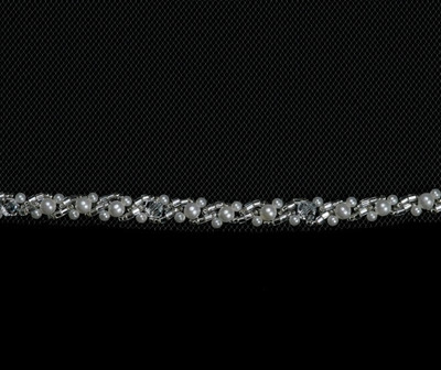 Two Layer Beaded Pearl Fingertip Wedding Veil enVogue V802W