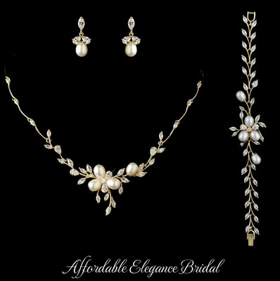 Gold Freshwater Pearl and CZ Wedding Jewelry Set with Bracelet Gold Freshwater Pearl and CZ Wedding Jewelry Set with Bracelet
