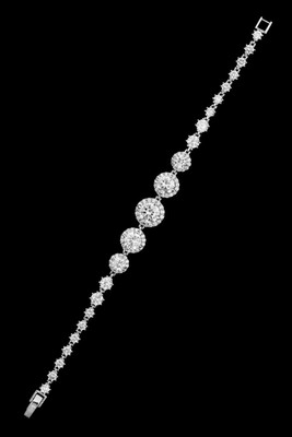 Round Pave CZ Wedding Bracelet in Silver Plating Round Pave CZ Wedding Bracelet in Silver Plating