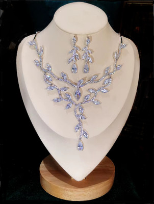 Dramatic CZ Vine Bridal Necklace and Earring Jewelry Set Dramatic CZ Vine Bridal Necklace and Earring Jewelry Set