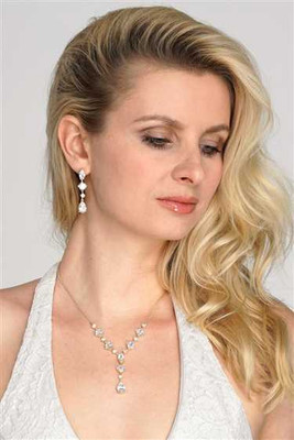 Glamorous Gold Plated CZ Wedding Jewelry Set