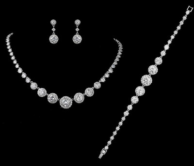 Round Pave CZ Wedding Jewelry with Bracelet in Silver Plating Round Pave CZ Wedding Jewelry with Bracelet in Silver Plating
