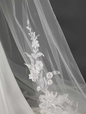 Gorgeous Royal Cathedral Wedding Veil with Beaded Lace Appliques Gorgeous Royal Cathedral Wedding Veil with Beaded Lace Appliques
