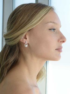 Eternity Symbol CZ and Pearl Bridal Earrings in Silver Eternity Symbol CZ and Pearl Bridal Earrings in Silver