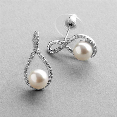 Eternity Symbol CZ and Pearl Bridal Earrings in Silver Eternity Symbol CZ and Pearl Bridal Earrings in Silver