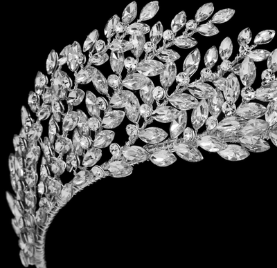 Unique Silver Plated Rhinestone Wedding Headband Tiara Unique Silver Plated Rhinestone Wedding Headband Tiara