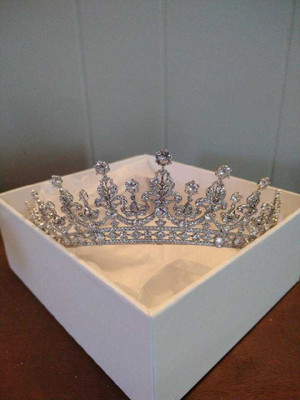 Cool Design ショップ　TIARA II Royal Replica 2