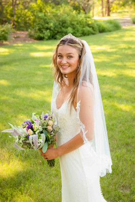 Swirling Lace Fingertip Length Wedding Veil CF272