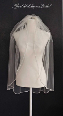 Frosted Bugle Bead Fingertip Wedding Veil