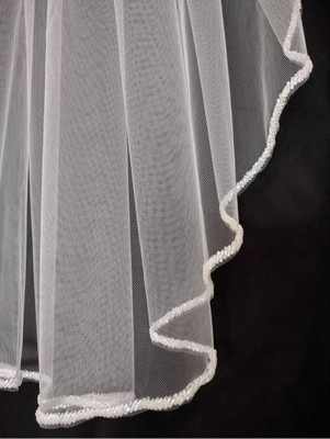 Frosted Bugle Bead Fingertip Wedding Veil