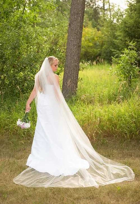 Cathedral Wedding Veil with Pencil Edge Embroidery V108 Cathedral Wedding Veil with Pencil Edge Embroidery V108