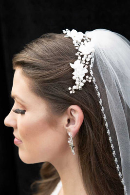 Frosted Bugle Bead and Pearl Fingertip Length Wedding Veil C589 Frosted Bugle Bead and Pearl Fingertip Length Wedding Veil C589