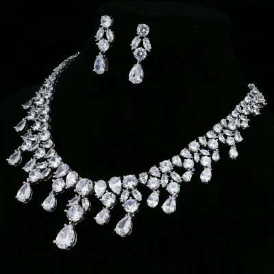 Glamorous 5A CZ Wedding and Formal Necklace Jewelry Set