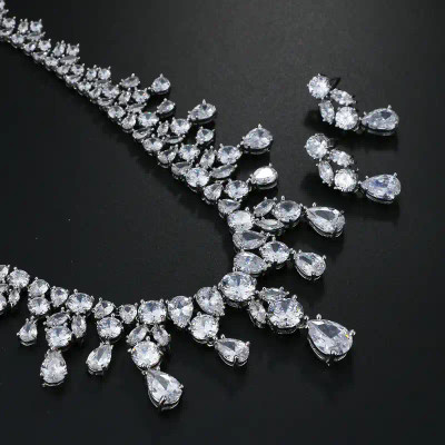 Glamorous 5A CZ Wedding and Formal Necklace Jewelry Set