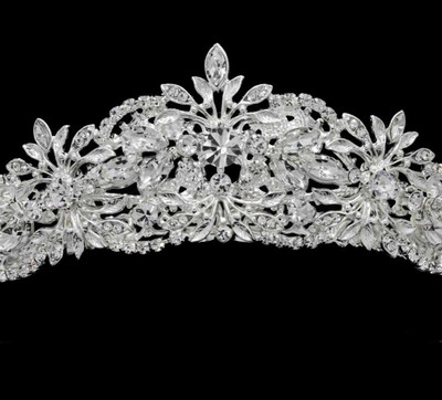 Rhinestone Floral Wedding and Quinceanera Tiara hp6348