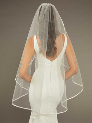 Waterfall Cut Fingertip Wedding Veil Envogue V2479SF-WF