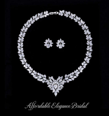 Luxe CZ Silver Plated Wedding and Formal Jewelry Set Luxe CZ Silver Plated Wedding and Formal Jewelry Set