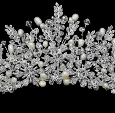 3" Tall Freshwater Pearl and Crystal Tiara Crown 3" Tall Freshwater Pearl and Crystal Tiara Crown
