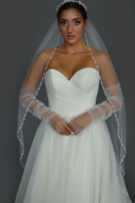 Crystal, Pearl and Sequin Beaded Edge Wedding Veil Ansonia V901 Crystal, Pearl and Sequin Beaded Edge Wedding Veil Ansonia V901