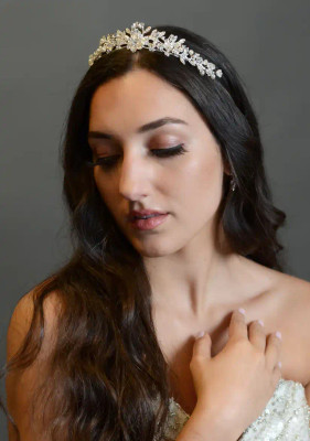 Dainty Pearl and Crystal Floral Wedding Tiara Ansonia 8795 Dainty Pearl and Crystal Floral Wedding Tiara Ansonia 8795
