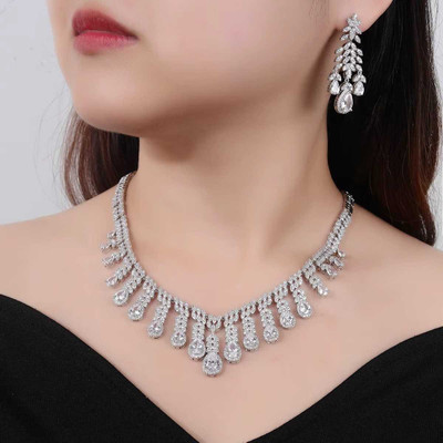 Stunning Rhodium Silver Plated CZ Multi Drop Bridal Jewelry Set Stunning Rhodium Silver Plated CZ Multi Drop Bridal Jewelry Set
